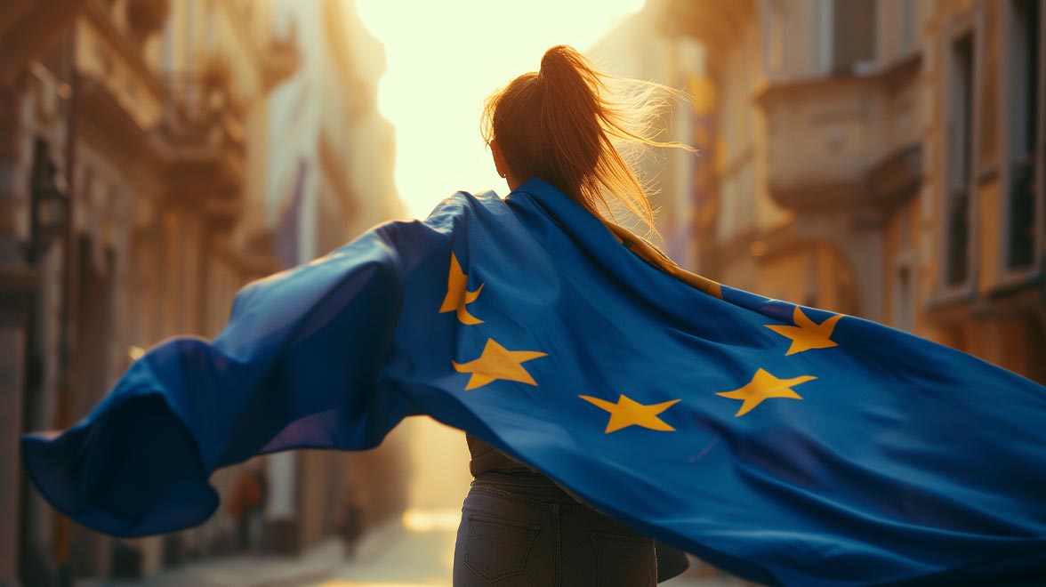 Frau mit EU Flagge Frau mit EU-Flagge